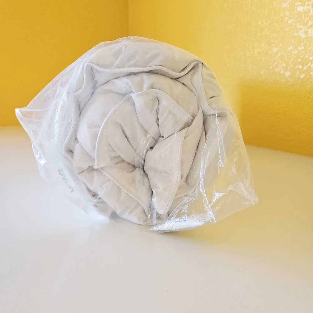 New Downlite Hotel Collection European Down Pillow King Soft 400TC 600FP